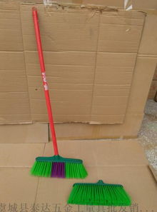 廠家直銷軟毛小斜頭掃帚，優質清潔工具盡在虞城縣泰達五金工量具批發銷售部