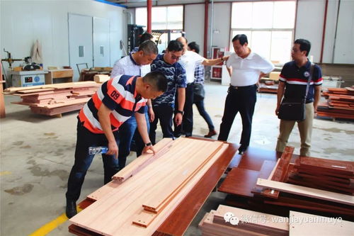 潤城創展蒞臨萬家園參觀交流,共同展望整木定制發展前景